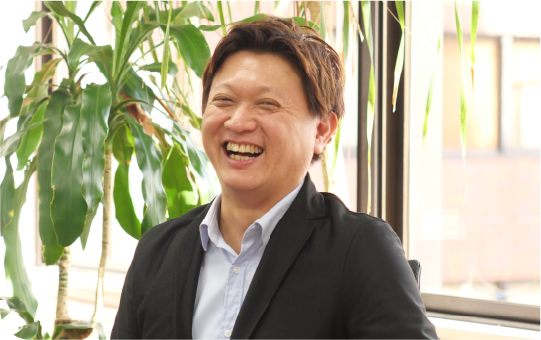 代表取締役社長 赤尾 嘉彦